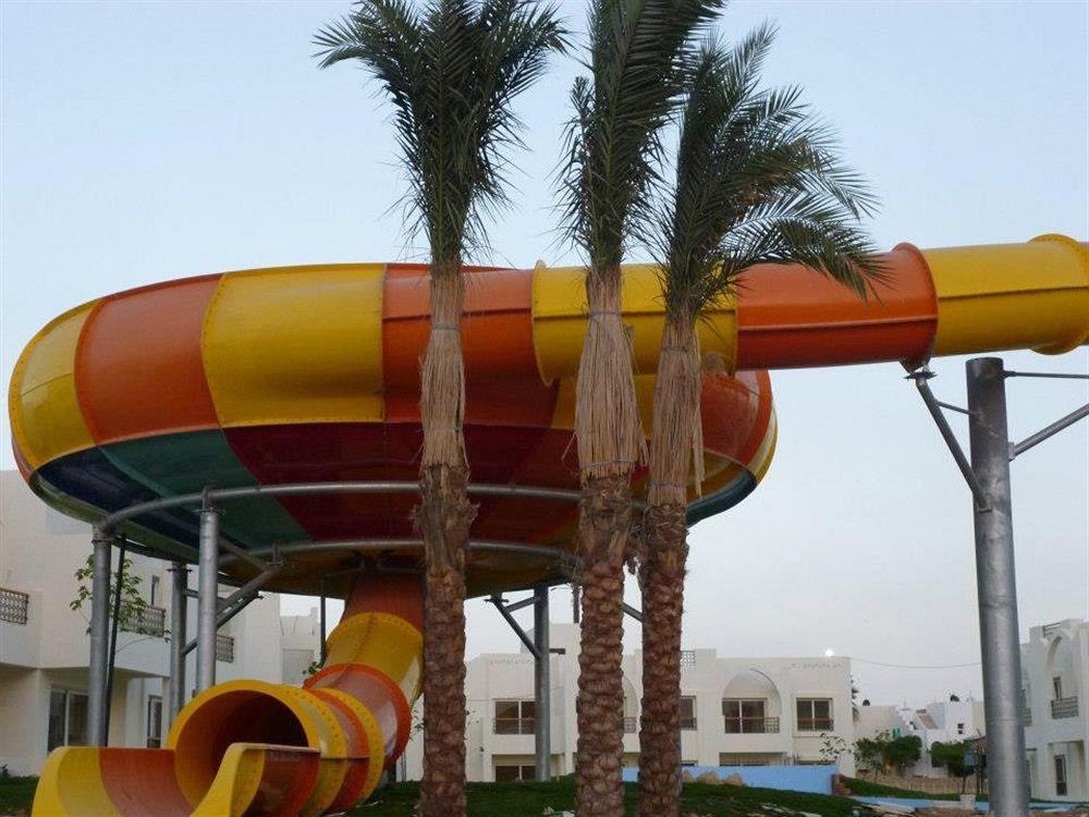 Le Royal Holiday Resort Aqua Park シャルム・エル・シェイク エクステリア 写真